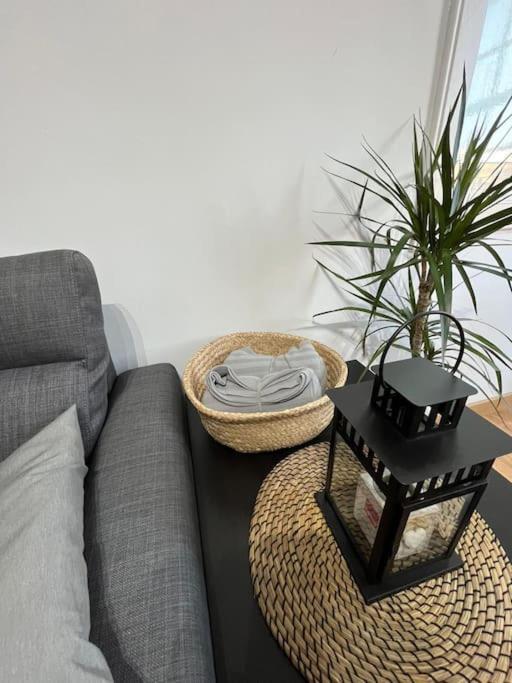 Atico Vintage Con Terraza Apartment Vigo Exterior photo